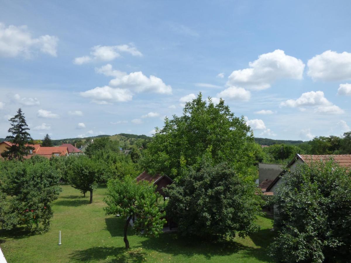 Relax Bogacs Guest House Exterior photo